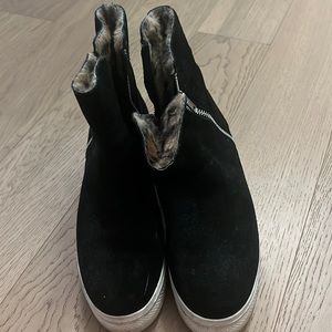 Steve Madden high top shoes